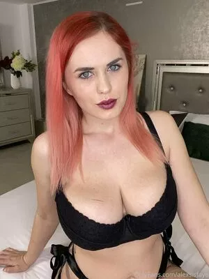 alexsisfaye / alexsis.faye фото голая #0053