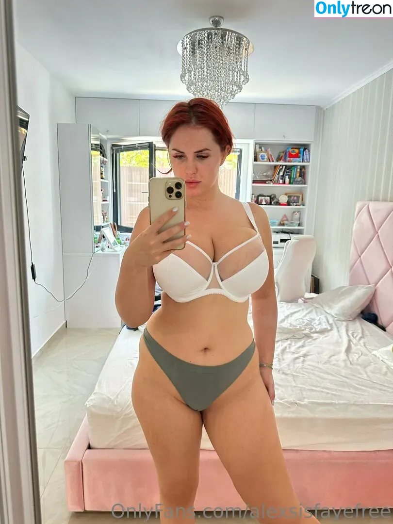 alexsisfayefree nude photo #0122 (alexsis.faye)