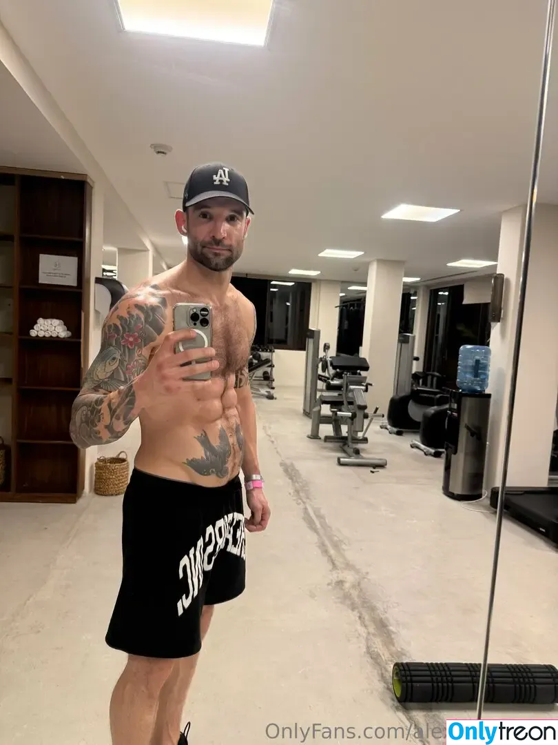 alexthelegend голая photo #0108 (therealalexlegend)
