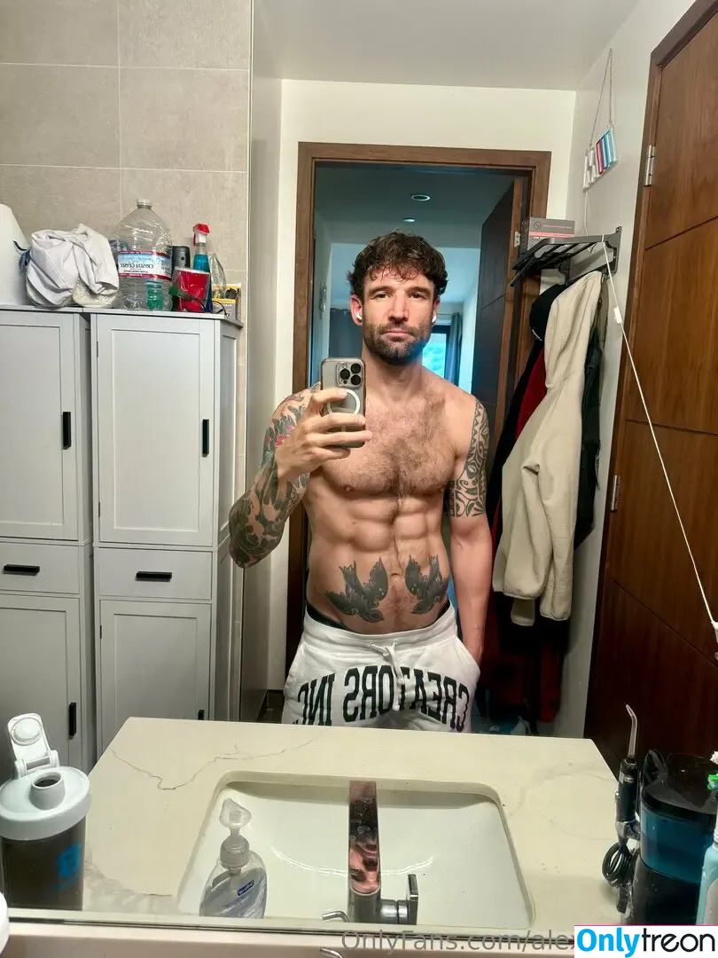 alexthelegend nude photo #0172 (therealalexlegend)