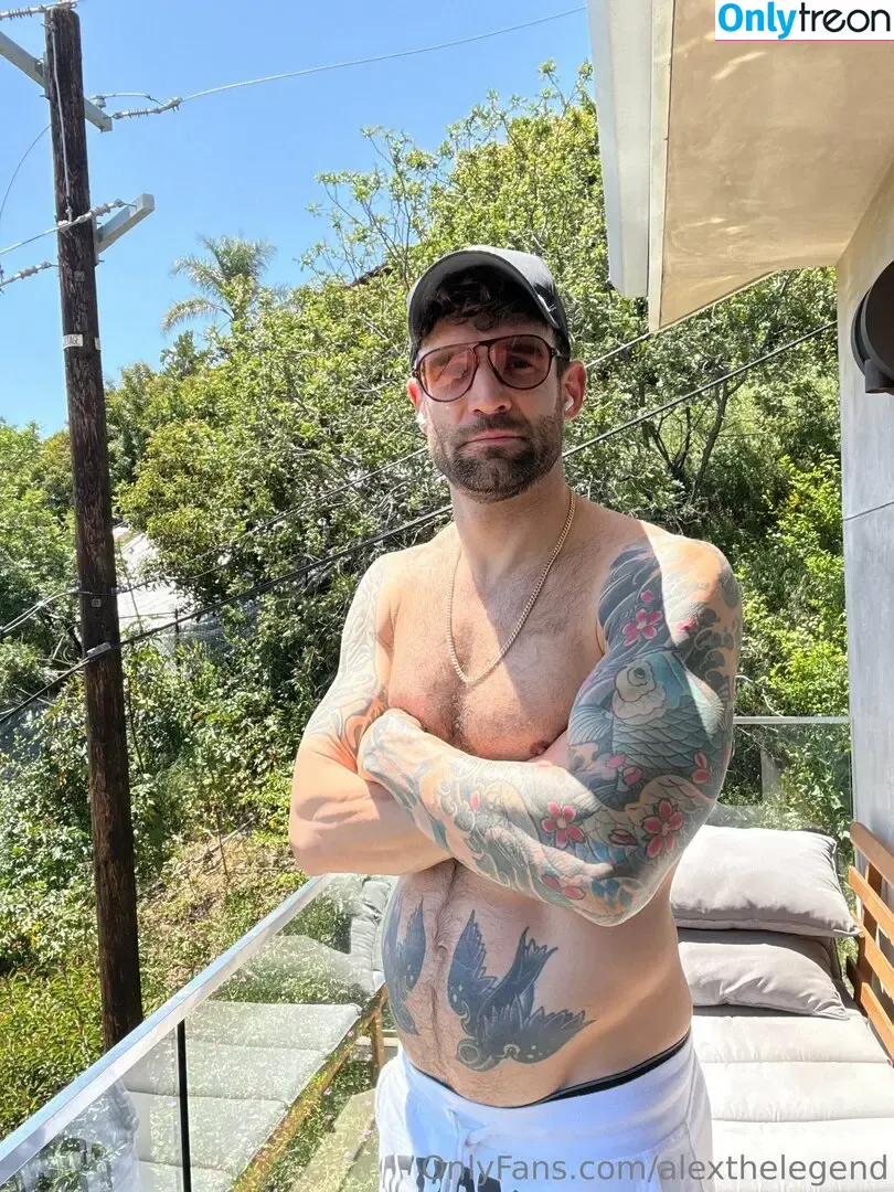 alexthelegend голая photo #0190 (therealalexlegend)