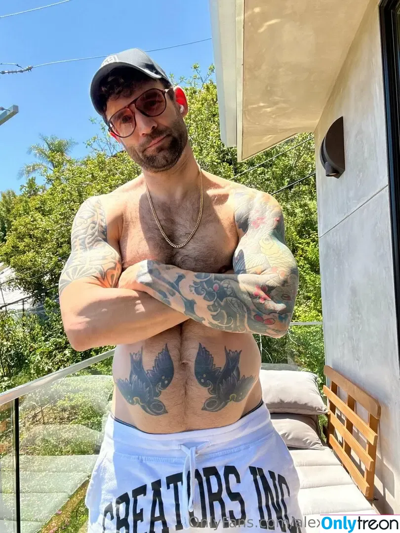 alexthelegend nude photo #0194 (therealalexlegend)