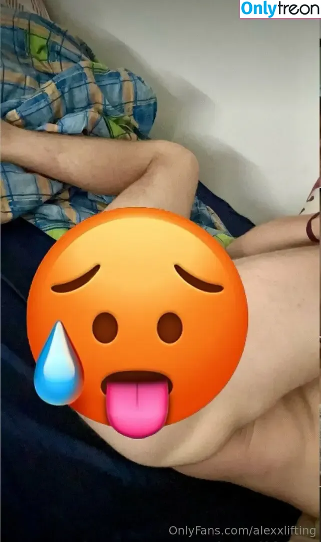 alexxlifting nude photo #0001 (alexxlifts_)