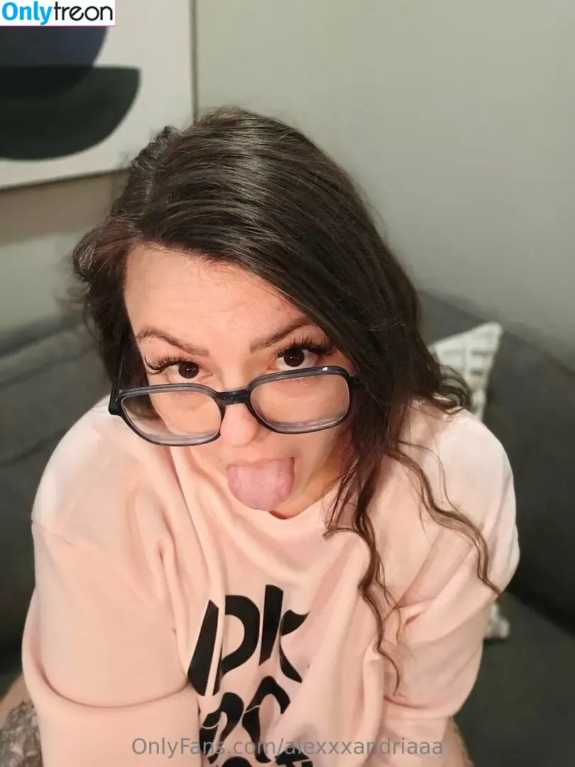 alexxxandriaaa голая photo #0020 (aleeexandriaaa)