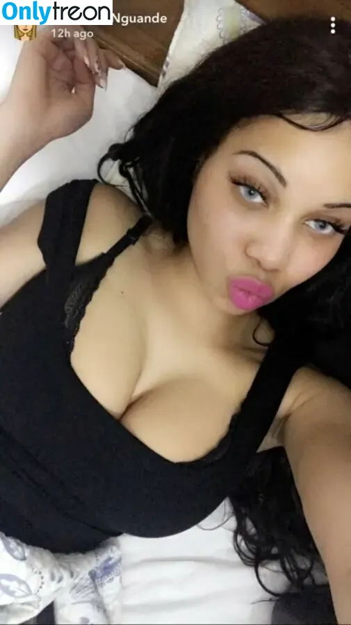 Alfonsina Nguande nude photo #0011 (La Muñeca / alfigarden / alfonsinanguande)