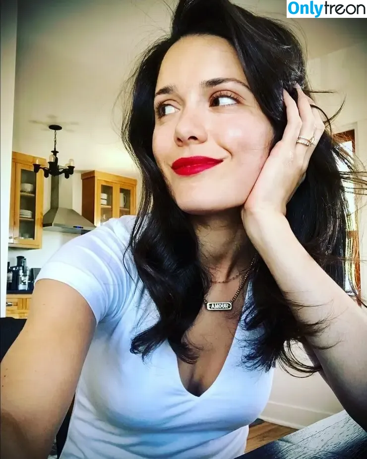 Ali Cobrin nude photo #0045 (ali_cobrin)
