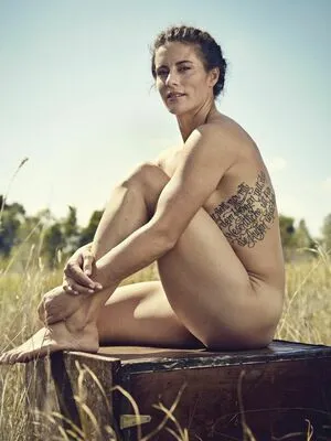 Ali Krieger / alikrieger nude photo #0002