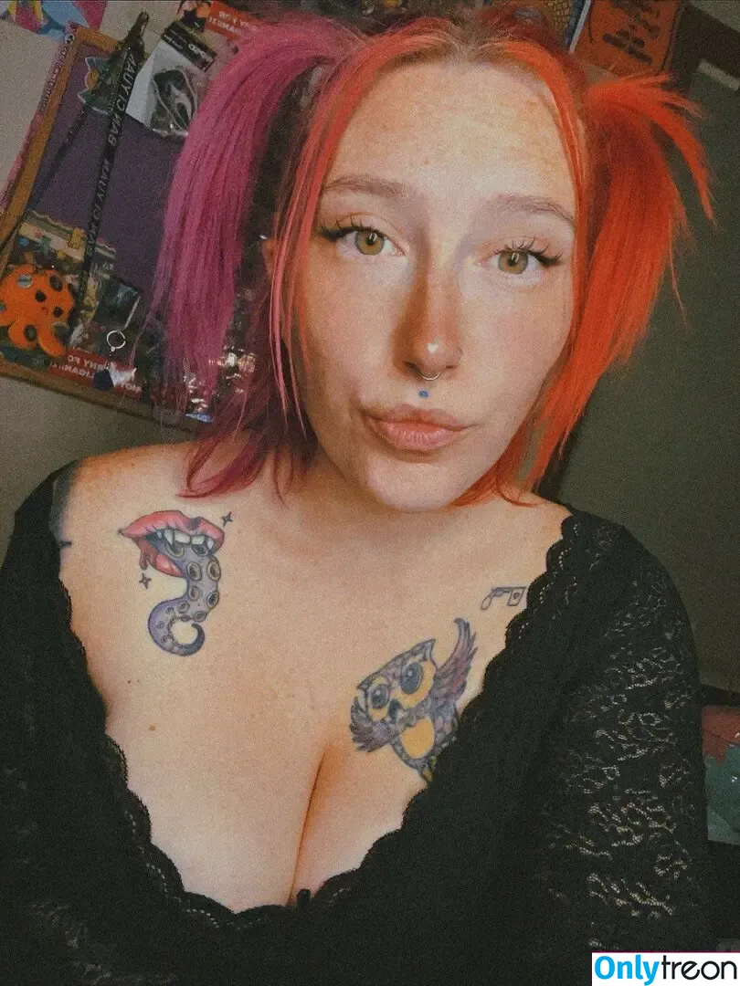 Ali_the_magnificent nude photo #0021 (ali_the_magnificent_ / alithemagnificent)