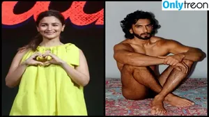 Alia Bhatt / aliaa08 / aliaabhatt nude photo #0084