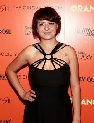 Alia Shawkat / __mutantalia__ nude photo #0073