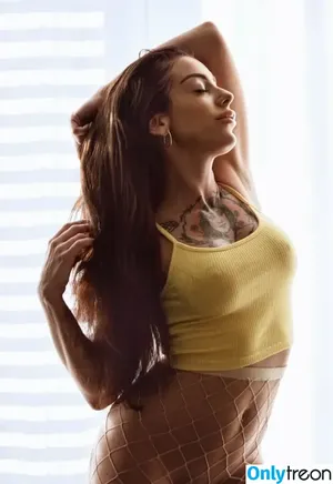Alia Star / aliastar_official / aliastaroficial фото голая #0006
