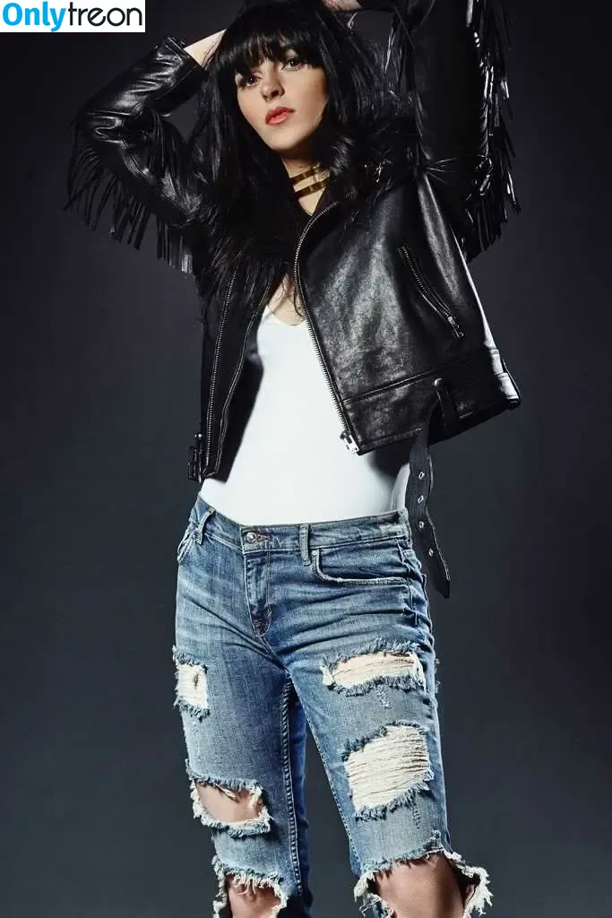 Aliana Lohan голая photo #0017 (aliana)