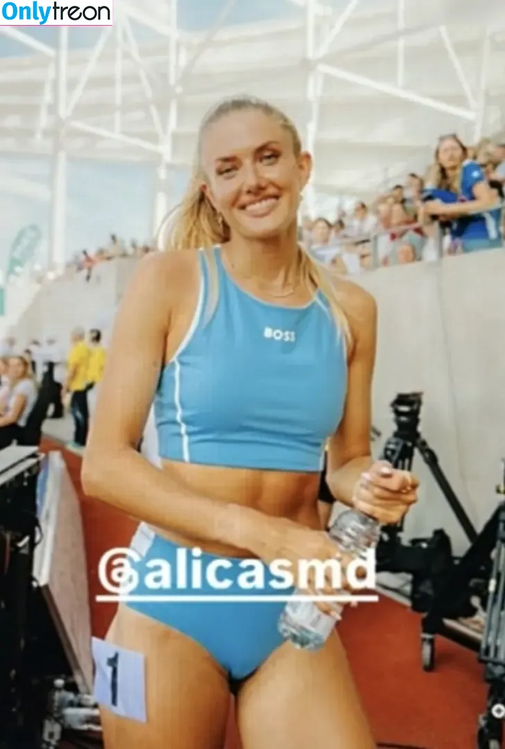 Alica Schmidt nude photo #0576 (alicasmd / nathalieschmidt)