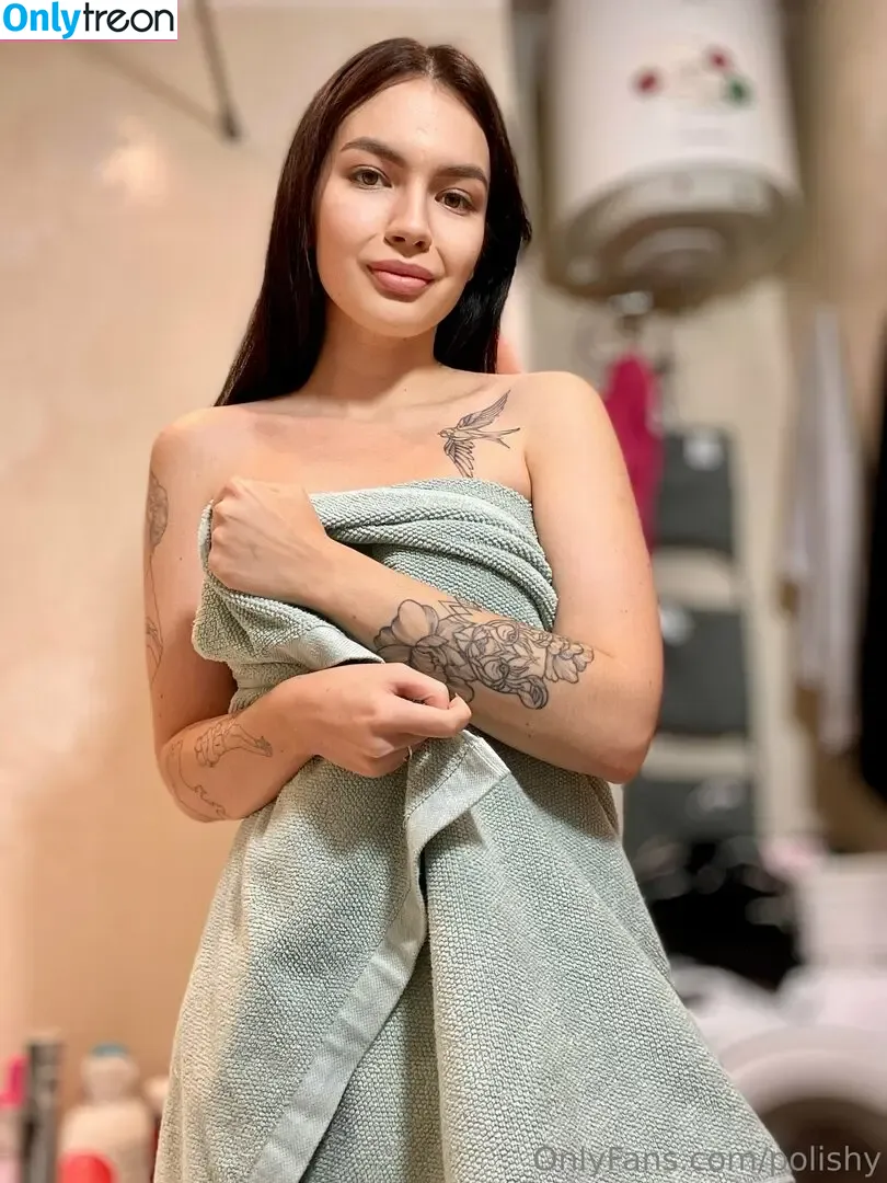 alicagol nude photo #0003 (alicagle)