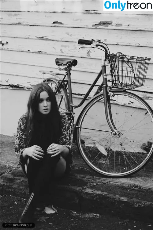 Alice Allegra Englert голая photo #0024 (aliceenglert.actual)