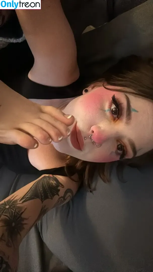 Alice Carousel nude photo #0010 (alicecarousel)