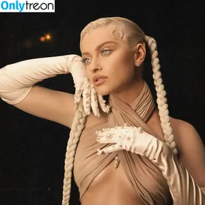 Alice Chater / alicemusic nude photo #0015