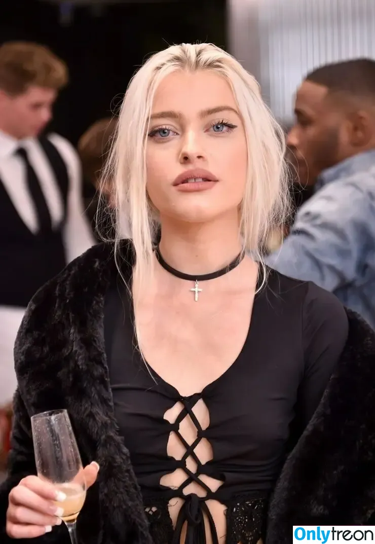 Alice Chater nude photo #0005 (alicemusic)