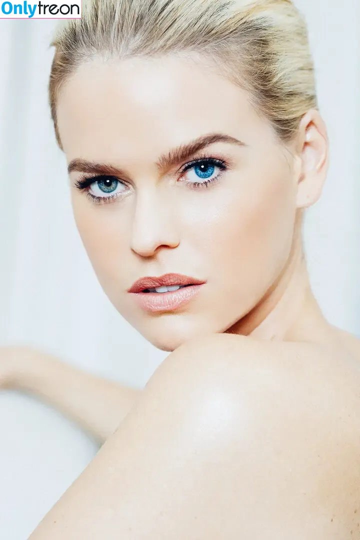 Alice Eve голая photo #0513 (aliceeve / aliceline)