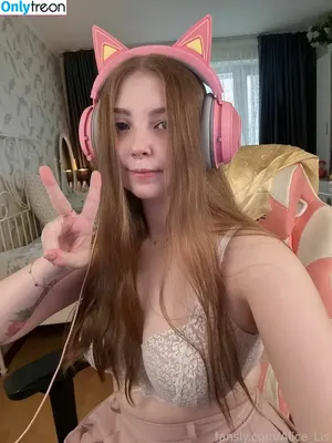 Alice_Lis / alice_lis_ фото голая #0034
