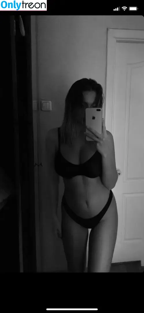 Alice Mamonova голая photo #0008 (Alisa Mamonova / alice_mamonova / alisamamonova1)