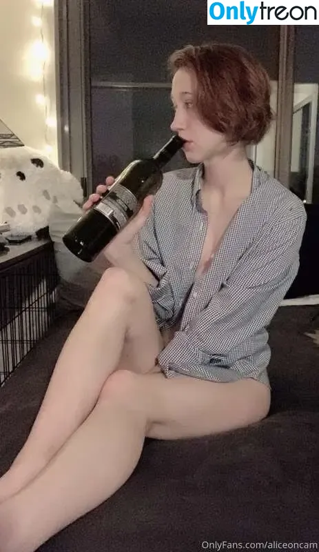 Alice White голая photo #0331 (AliceOnCam / alicewhite.xx)