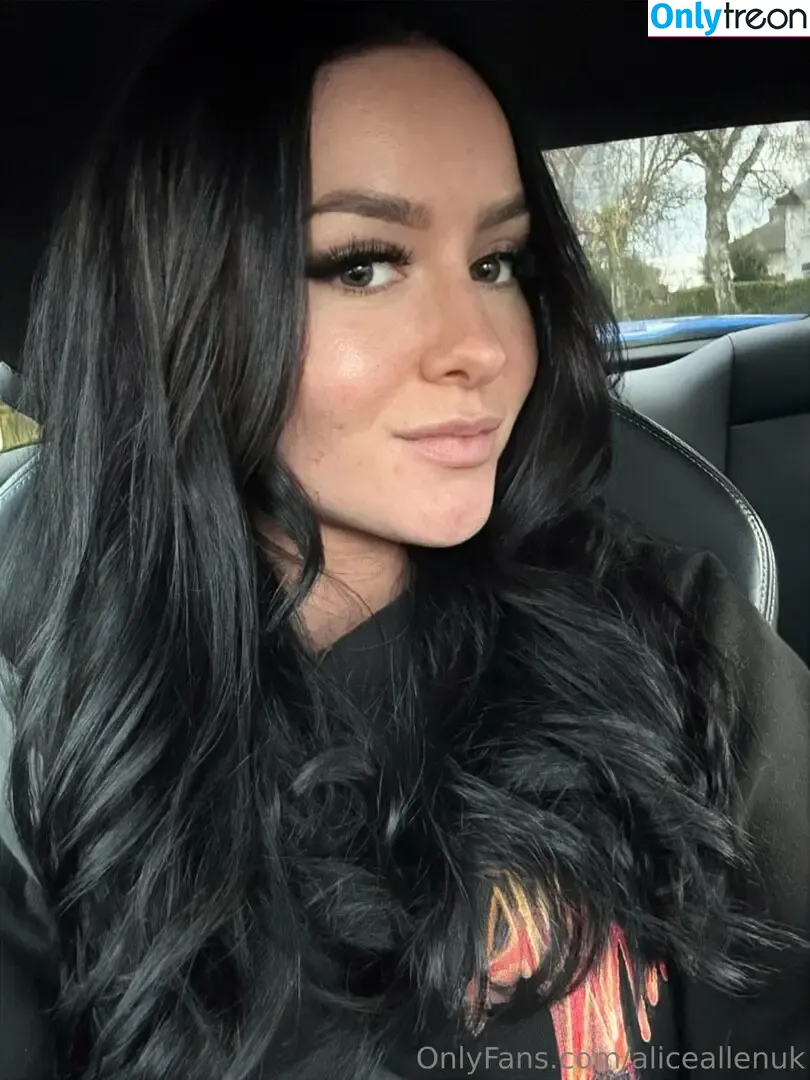aliceallenuk nude photo #0001 (aliceallenuk)