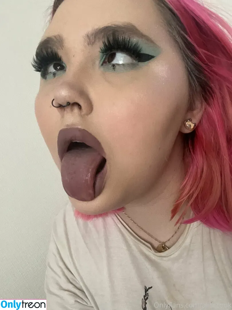 alicecook nude photo #0009 (alicecook_)