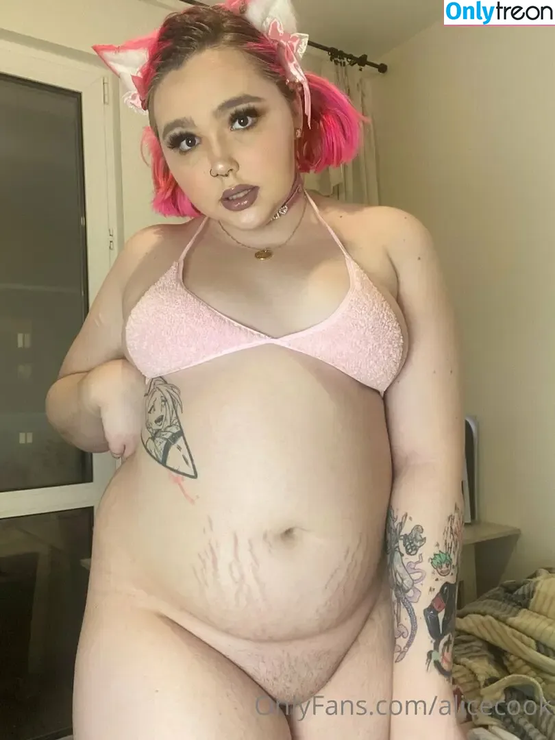 alicecook nude photo #0046 (alicecook_)