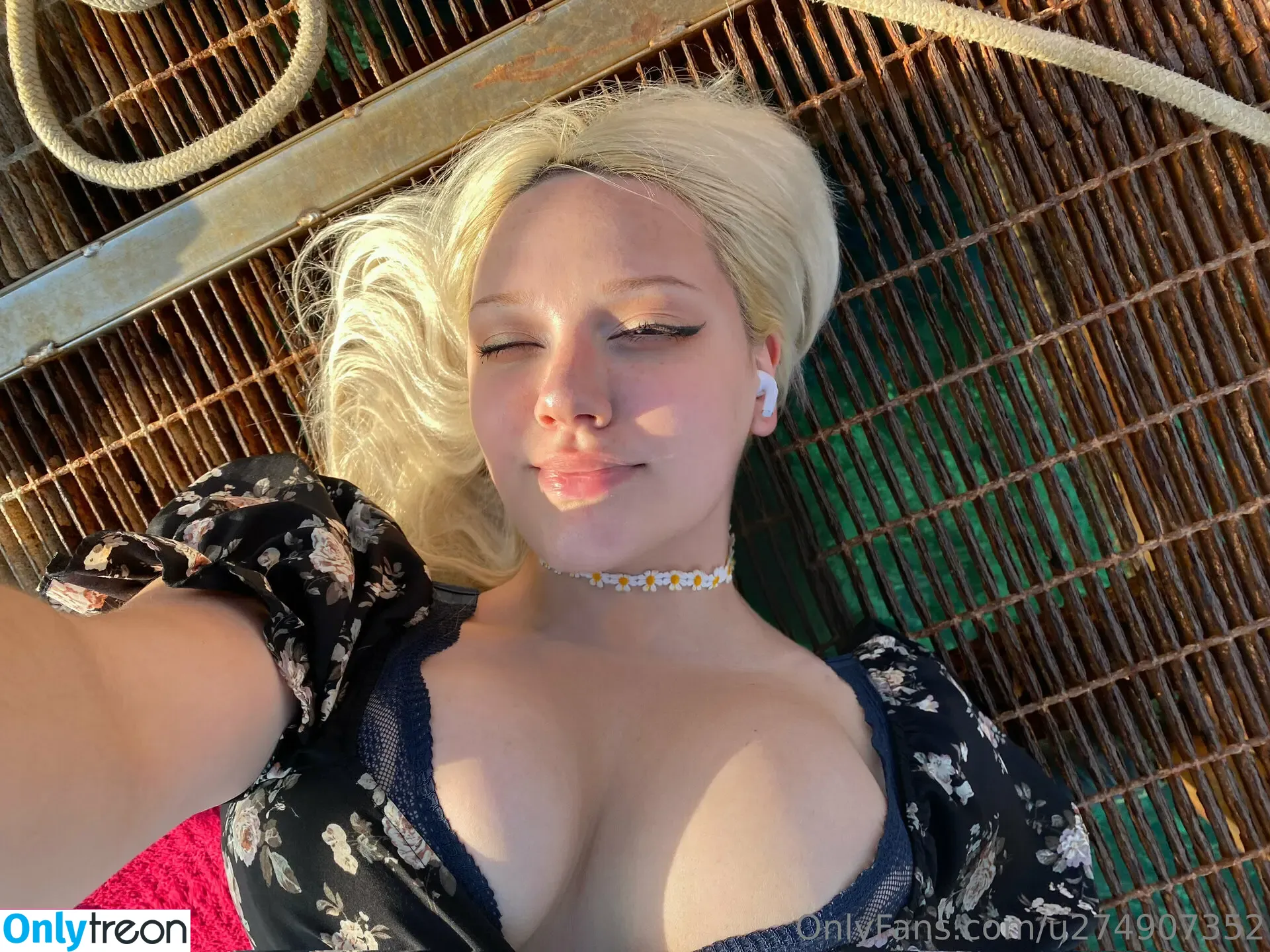 alicee777709 голая photo #0026 (aaaliceee777)