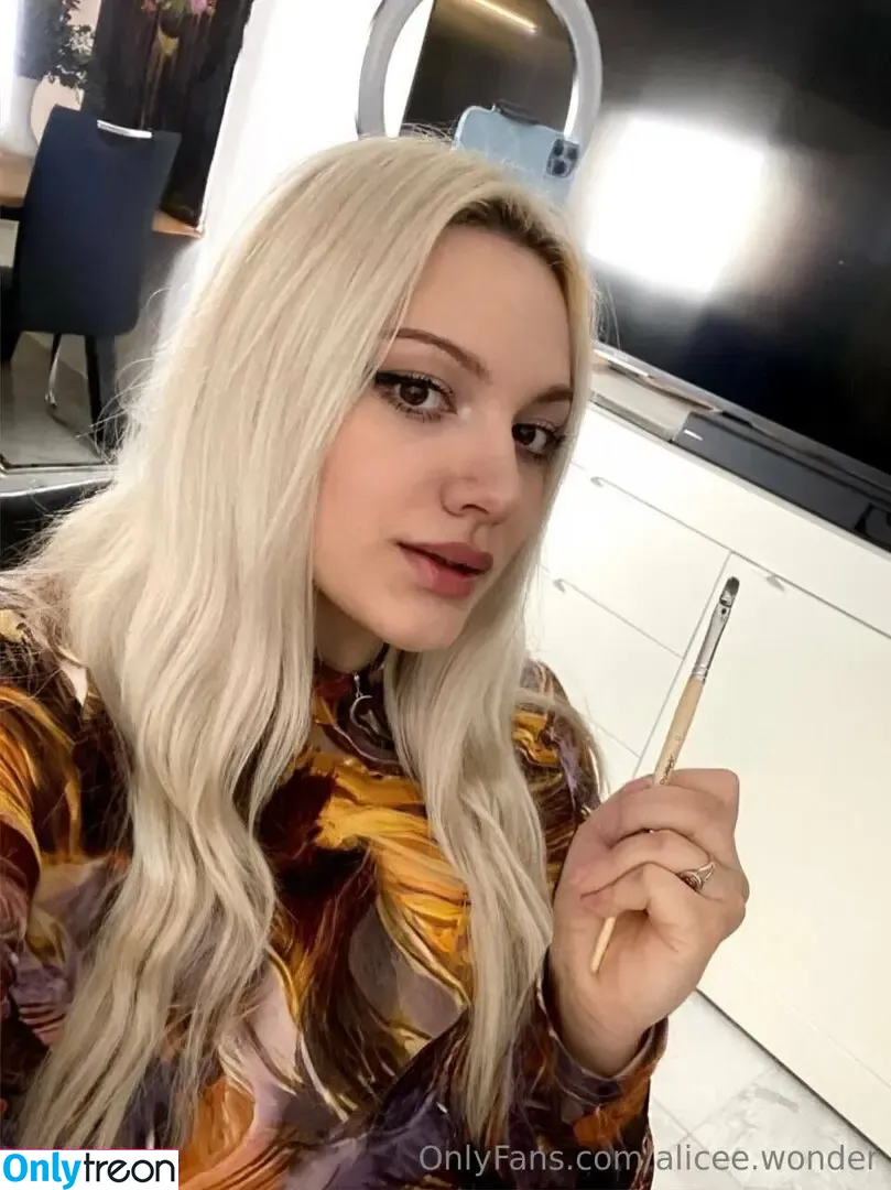 alicee777709 голая photo #0034 (aaaliceee777)