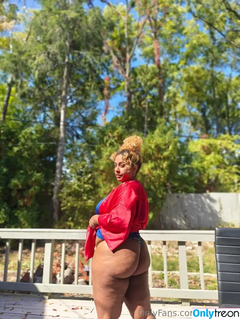alicepika nude photo #0024 (alicepika)