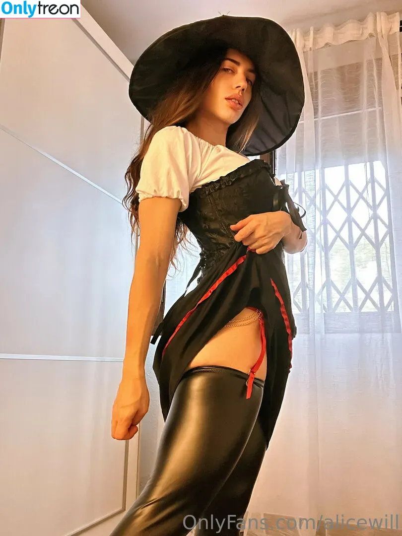 Alicewill nude photo #0325 (alicewill22)