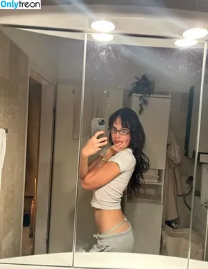 Aliceyourbarista / aliceeluvv3 nude photo #0022