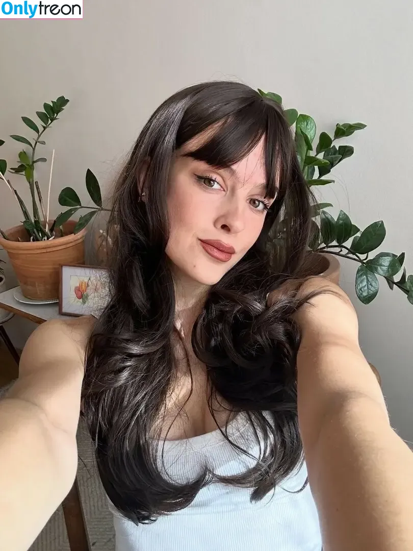 Aliceyourbarista nude photo #0065 (aliceeluvv3)