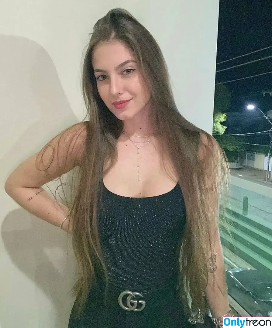 Alicia Gomes Oliveira nude photo #0047 (aliciagoliveira)
