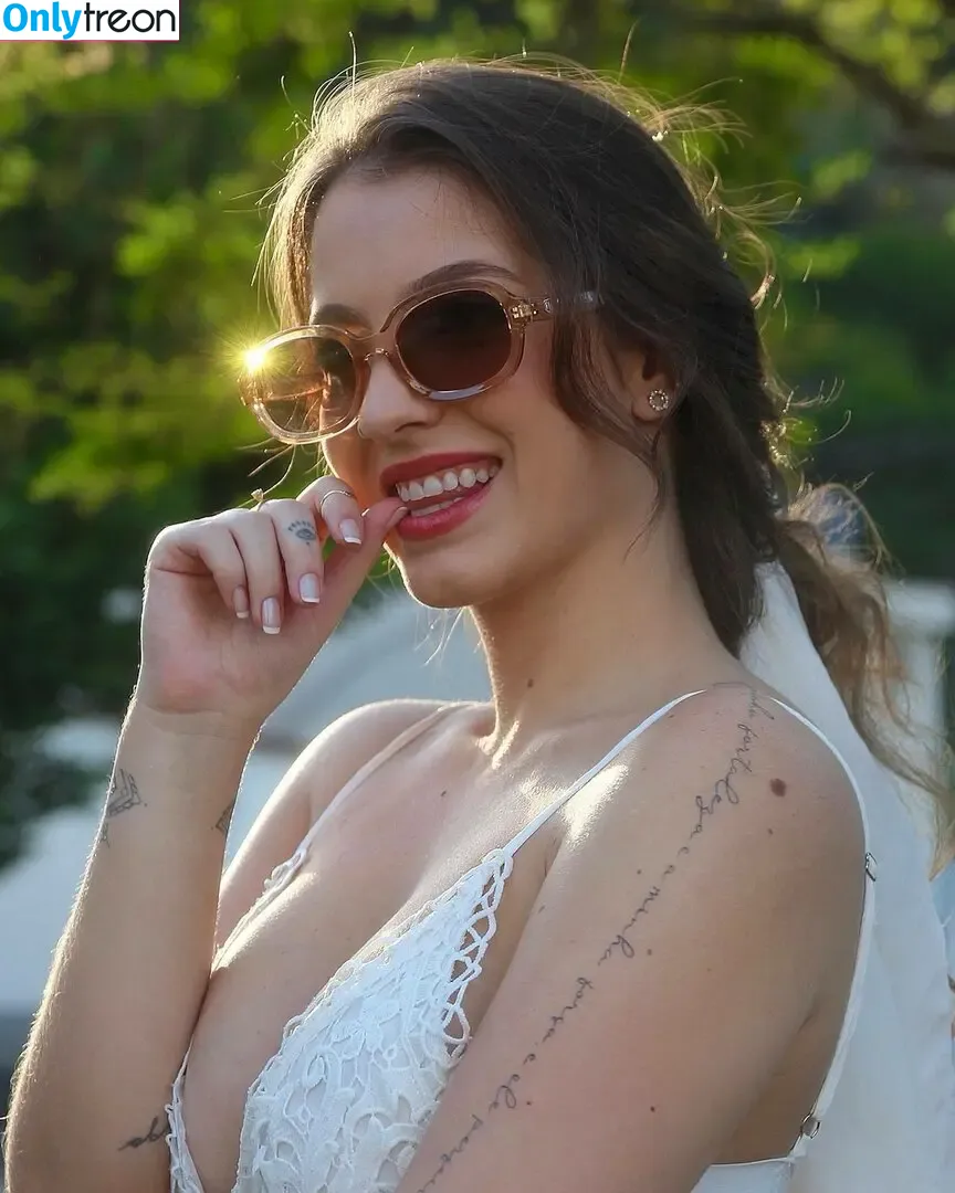 Alicia Gomes Oliveira голая photo #0092 (aliciagoliveira)