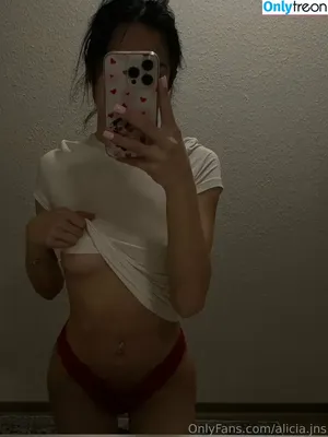 alicia.jns / alicia_jnss nude photo #0025