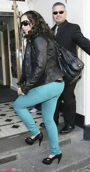 Alicia Keys / aliciakeys / ayxxxclusive nude photo #0020