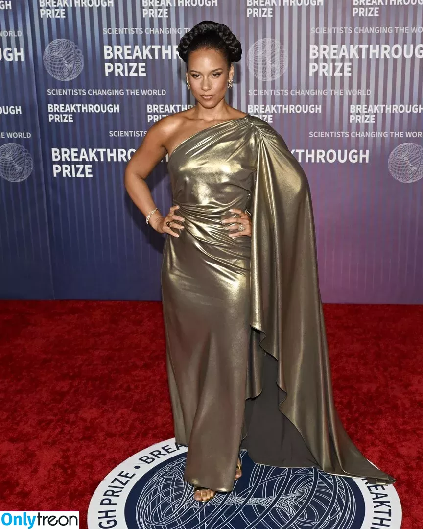 Alicia Keys голая photo #0146 (aliciakeys / ayxxxclusive)