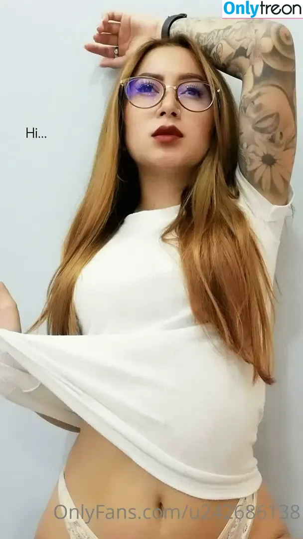 alicia.ray nude photo #0002 (iluveducating)