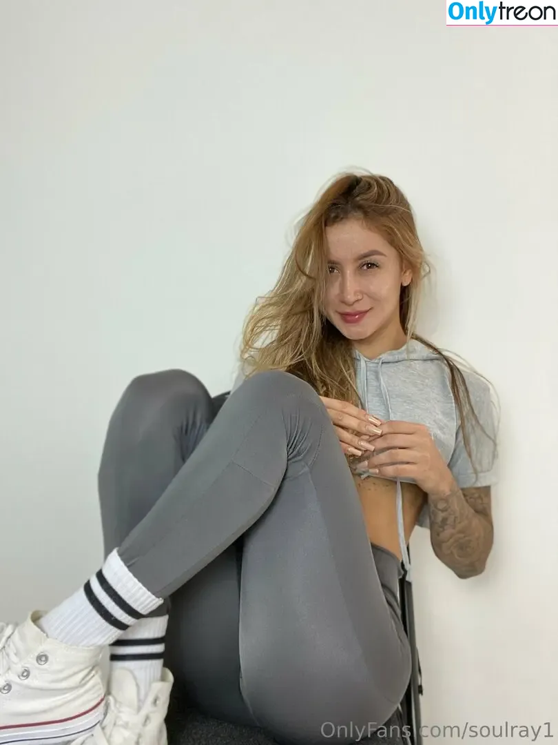 alicia.ray nude photo #0018 (iluveducating)