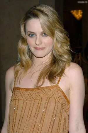 Alicia Silverstone / AliciaSilv / aliciasilverstone nude photo #0158