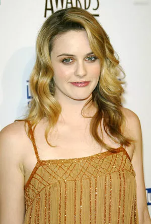 Alicia Silverstone / AliciaSilv / aliciasilverstone nude photo #0159