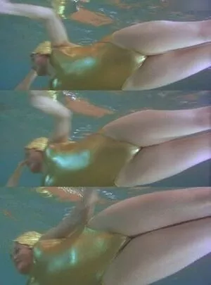 Alicia Silverstone / AliciaSilv / aliciasilverstone nude photo #0196