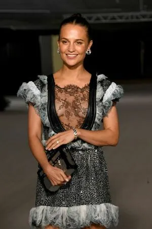Alicia Vikander / aliciavikanderdaily фото голая #0022
