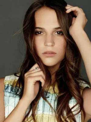 Alicia Vikander / aliciavikanderdaily фото голая #0041