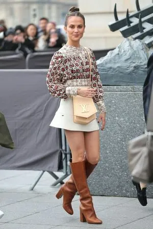 Alicia Vikander / aliciavikanderdaily фото голая #0059
