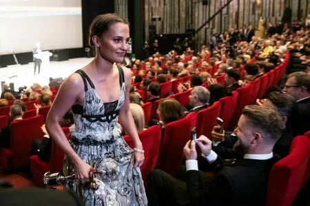 Alicia Vikander / aliciavikanderdaily фото голая #0095