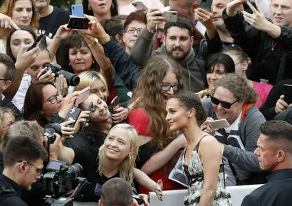 Alicia Vikander / aliciavikanderdaily фото голая #0098